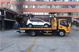 桦南汽车紧急补胎换胎救援